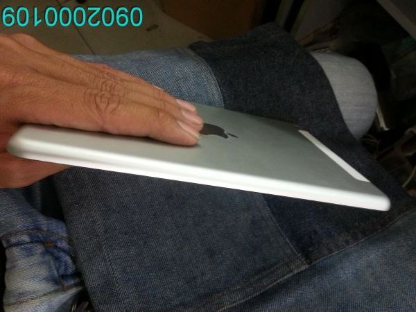 Ipad mini 16G 3G  màu trắng ,mới 98% nguyên zin  5tr7 - 6