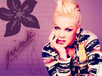 Pink Various Videos + Funhouse Tour Live In Australia (2012) Pink Various Videos + Funhouse Tour Live In Australia (2012)
