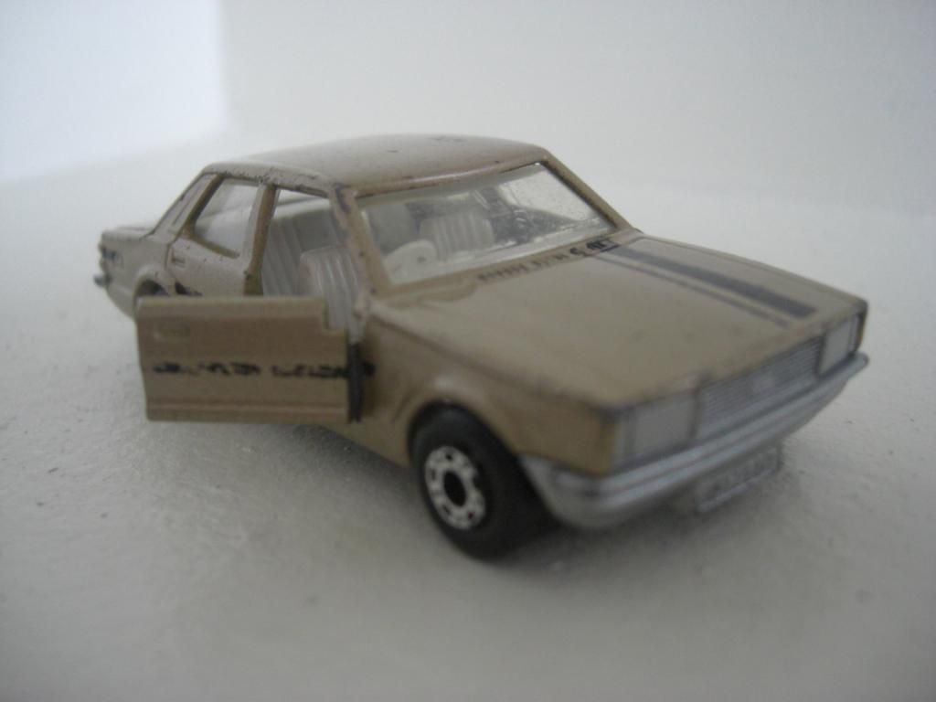 22-1-15%20new%20models%20003_zpsry0fabhz