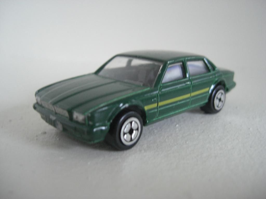 22-1-15%20new%20models%20004_zpstenxcy7z