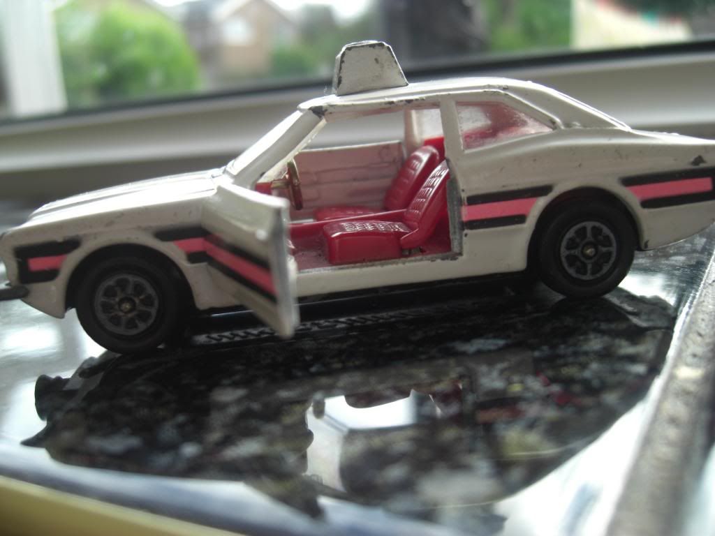 Riponautojumble2014carsSTUFF003_zpsfec54