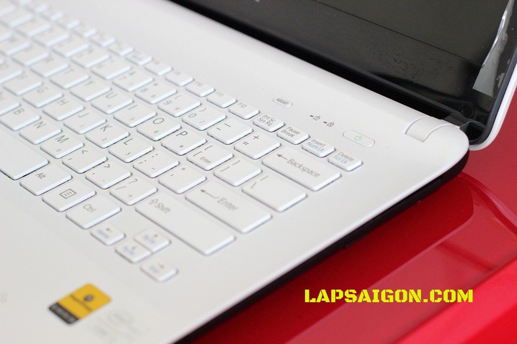 Sony Vaio SVF14  i3 Yvy cảm ứng card rời 1G còn bảo hành chính hãng Sony Vaio - 16