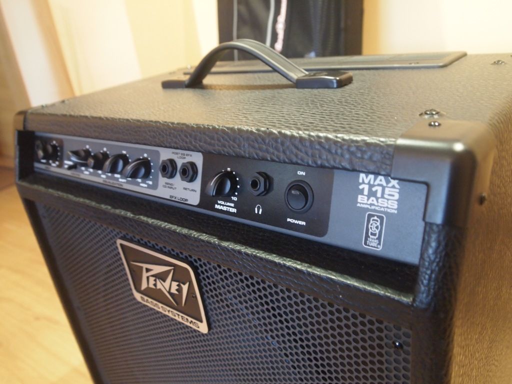 peavey max 115 60w