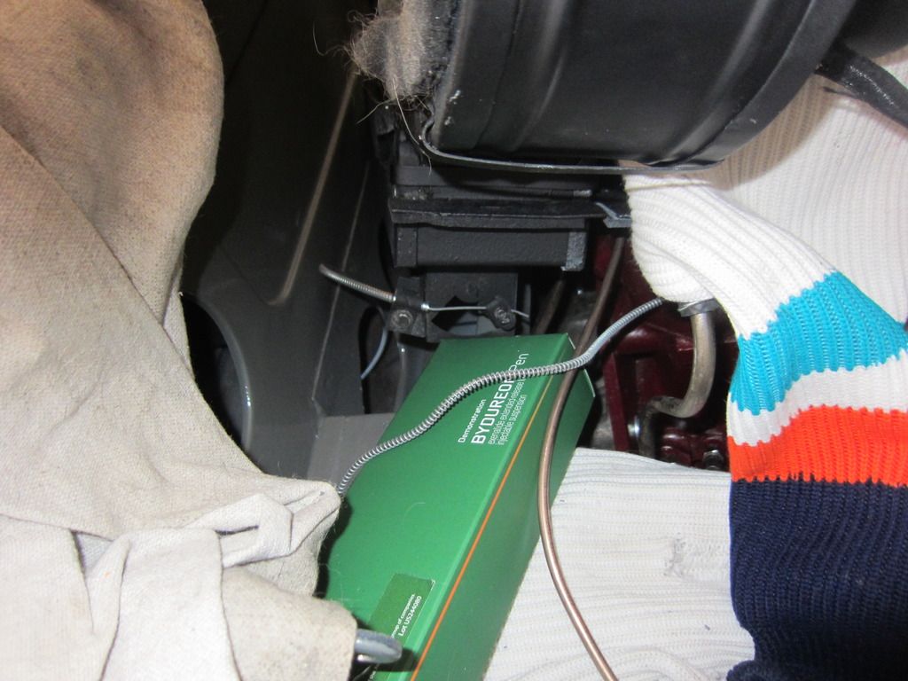 Heater Control Cable Sticking (pic) MGB & GT Forum MG Experience